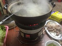-威邵鸡煲(西华路总店)
