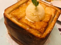 -新大咀港式茶餐厅(宝山万达店)