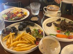 -mordew加州日记西餐&小酒馆(新天地店)