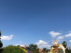 -七彩云南欢乐世界