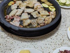 -苗家特色土烙锅·老字号