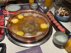 -牛村来人潮汕牛肉火锅(西单店)