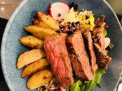 厚切牛肉沙拉-新鲜誌·新派食集(万象天地店)