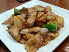 -东北风味思缘食府(对湖路店)