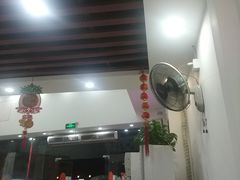 门面-银记肠粉店(市二宫店)