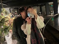-穹六人间 people 6(岳阳路店)