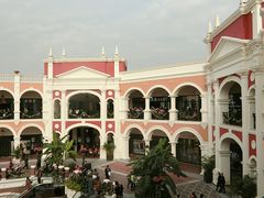 -佛罗伦萨小镇广佛名品奥特莱斯(疏港路店)