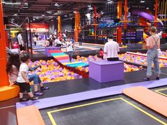 -Tenker Club弹刻极限主题公园 · 蹦床 · 团建 · 生日派对(大关店)
