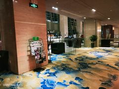 -西安绿地假日酒店
