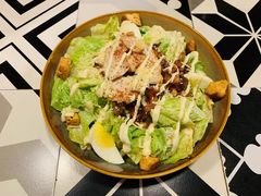 经典凯撒色拉-CRAZYONES西班牙海鲜饭(日月光店)