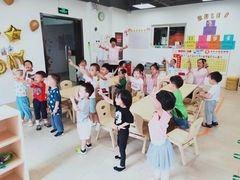 -多乐小熊托育(方庄中心)