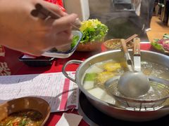 -潮汕·草根牛肉档(上海荟聚城市集市店)