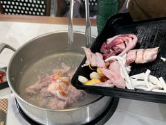 -喃喃椰·糟粕醋·椰子鸡火锅(七堡花园店)