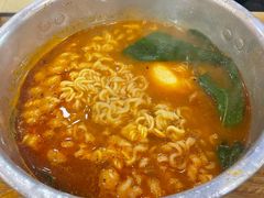-喇喇排骨火锅·传统韩式脊骨汤(望京西园总店)
