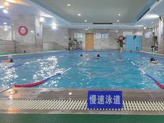 -小蓝鲸游泳培训基地(石景山店)