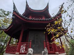 -汇龙潭