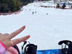 -大别山南武当滑雪场