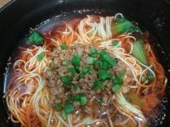 -万记麻辣烫国展总店