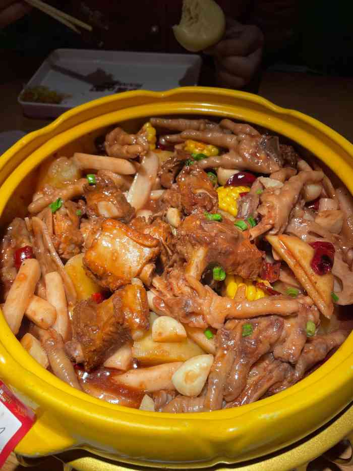 多嘴肉蟹煲(一方广场店)