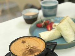 -彳亍咖啡·这里(水湾路店)