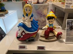 -泡泡玛特POPMART(蓝色港湾店)