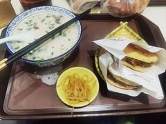 -穆得·老周家牛肉烧饼(普利街店)