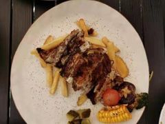 -Supine Bistro溯泮餐厅