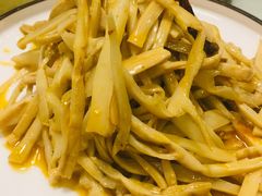-圣厨牛腩(青春岛社区玉寿苑店)