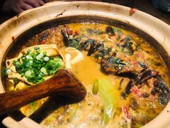 柴火稻草鱼-吃饭皇帝大土家民族菜(正大广场店)