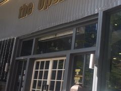 -The open life(万象城店)
