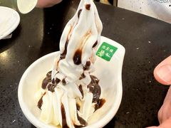 巧克力冰淇淋-迎宾楼(解放西街店)