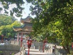 -烈士陵园(地铁站)