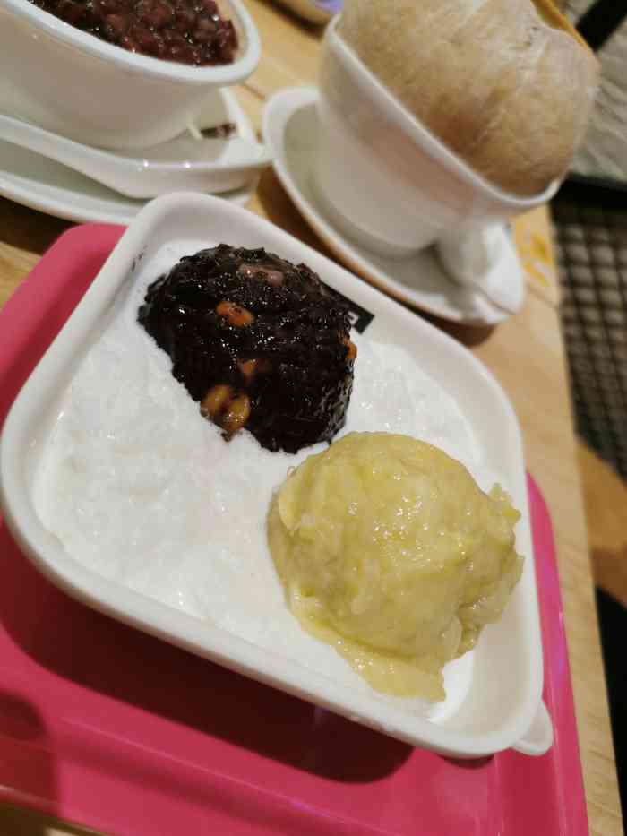 满记甜品(恒隆三店)-"满记这次是定的外卖因为人多我们一共得定.