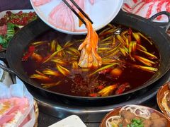 -九尺赵老四鲜鹅肠火锅