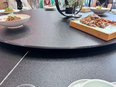 -有红鸡毛店·川菜(建设路店)