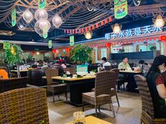 大堂-龙泉人椰子鸡.糟粕醋.海南菜(三亚旗舰店)