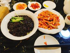 炸酱面-桃园中华料理炸酱面(燕儿岛路店)