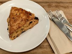 -星巴克臻选(莘庄仲盛店)