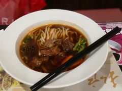 -康师傅私房牛肉面(马泉营奥莱店)
