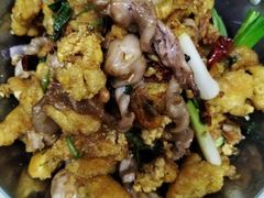 -丹水桥地锅鱼·翘嘴鲌·地方特色全鱼宴(丹江口大坝店)