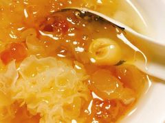 桃胶莲子银耳糖水-仁信双皮奶(东川路店)