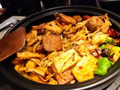 -辣尚瘾·烤鱼·新川菜(交大直营店)