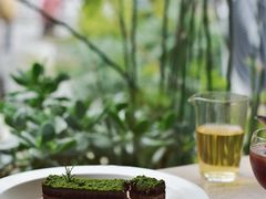 -知亘茶食