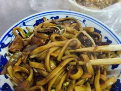-珠宝街老左杂酱面馆
