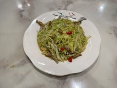 大头菜炒虾爬肉-老苏扬饭店