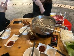 -黑山牛肉汤火锅(花城汇店)