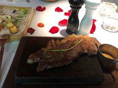 -Erman岩烧牛排(虹桥南丰城店)