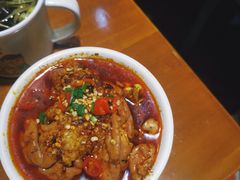 -炉小二铜锅牛蛙•川湘菜(三里屯店)