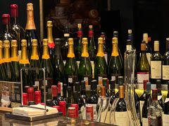 -龙虾酒吧扒房(宁波香格里拉店)