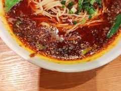 -诚铭记·虾仁汤包·成都小吃(融创店)